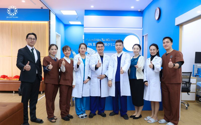 Đội ngũ y bác sĩ tại JIN ENT Clinic