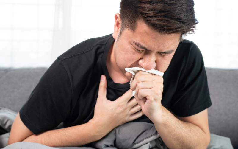 Viêm mũi họng là tình trạng nhiễm trùng cấp tính ở vùng mũi và hầu họng do nhiều nguyên nhân khác nhau