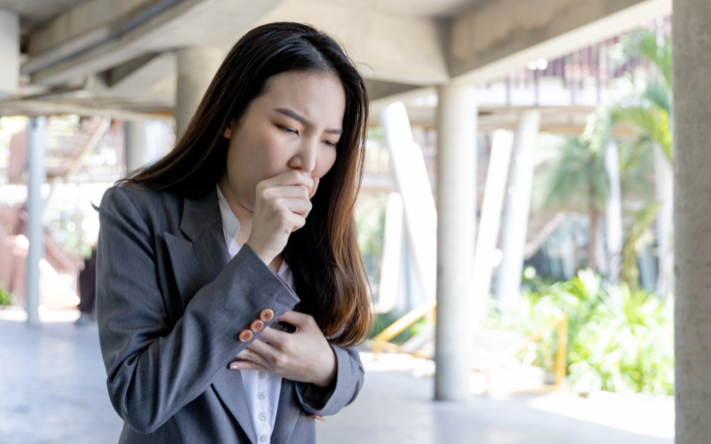 Ho là một trong những triệu chứng điển hình của viêm mũi họng